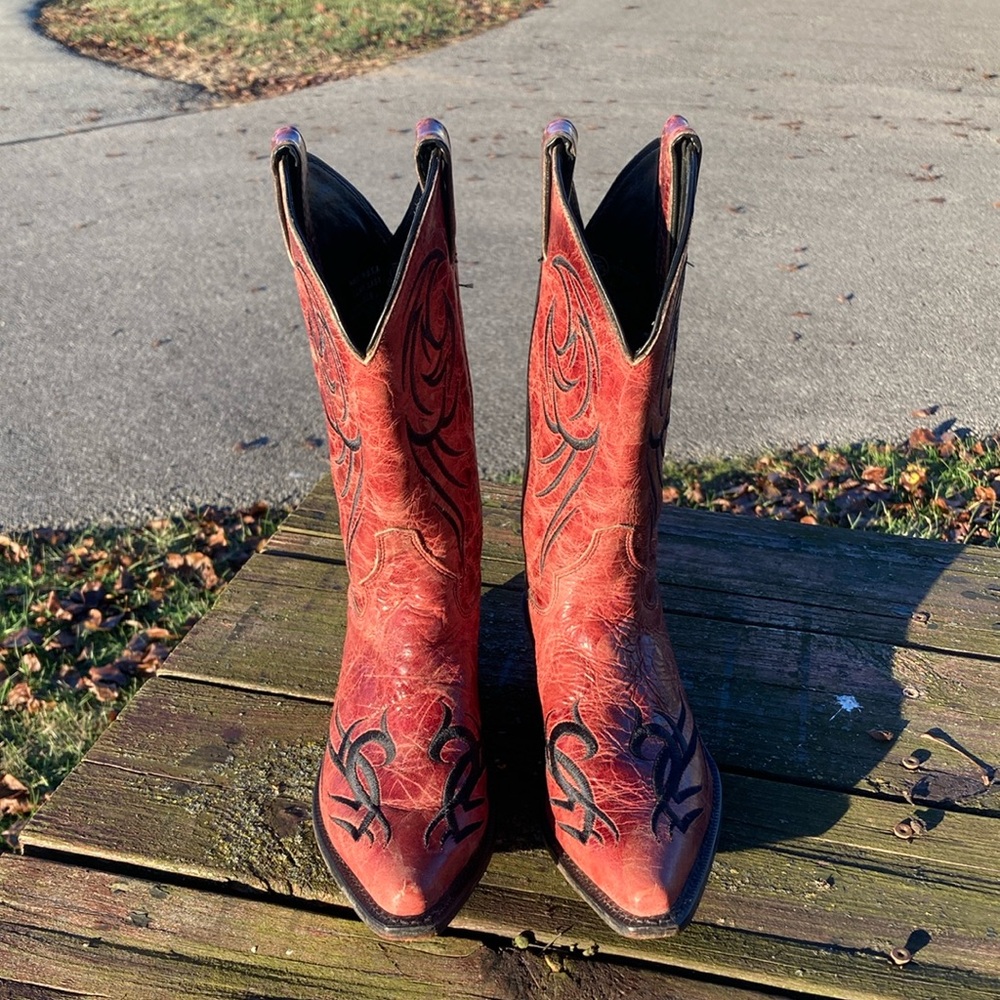 Women's Justin Red Distressed Western Boots with Black Embroidered Designs